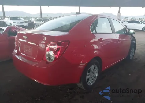 2016 Chevrolet Sonic Ls Auto из США, поврежденный, VIN 1G1JA5SH9G4158186